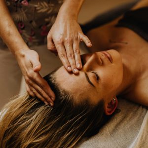 Massage visage japonais